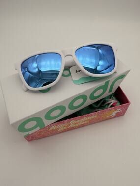 goodr Iced By Yetis OG Sunglasses White Blue Mirrored Polarized NWT